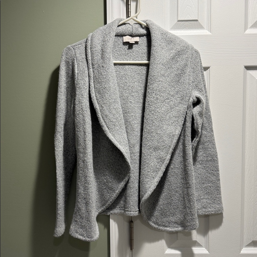 LOFT Heather Gray Knit Cardigan